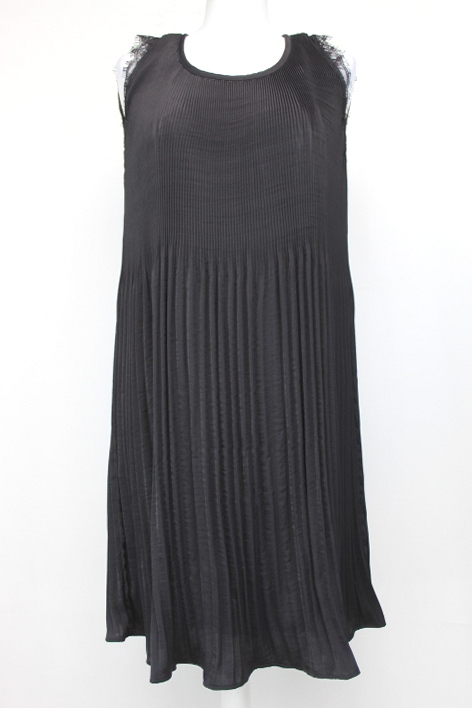 Robe noire plissée Comptoir des cotonniers taille 36 - friperie