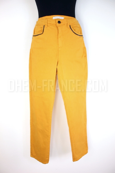 Pantalon moutarde Armand Thierry taille 40