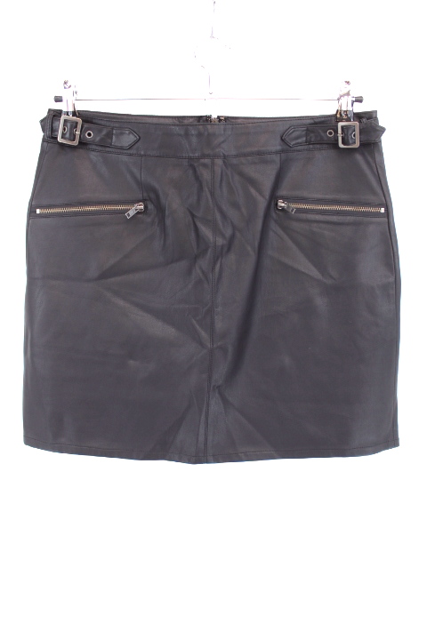 Jupe courte en simili cuir - Fausses poches avants - NAF NAF Taille 42 - Vêtement de seconde main - Friperie en ligne
