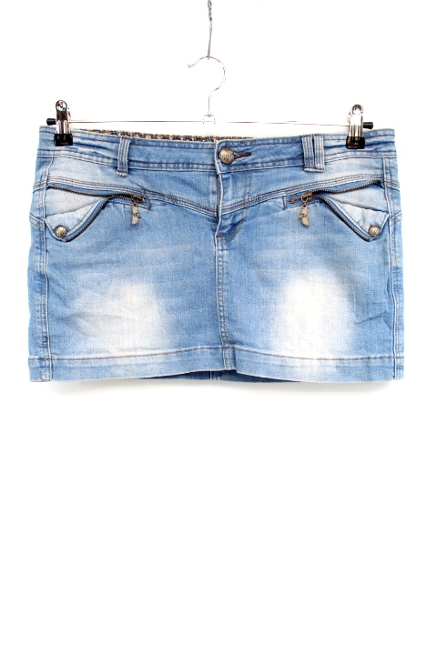 Jupe courte en jeans JENNYFER Taille 40 - Vêtement de seconde main - Friperie en ligne