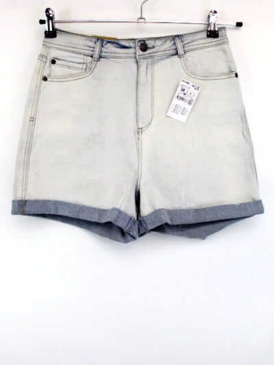 Short jeans délavé KIABI taille 38 Neuf Orléans - Occasion - friperie en ligne